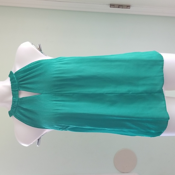 Laundry esmerald halter blouse. Sz.4 - Picture 1 of 11